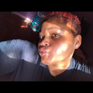 Meet your Posher, Bria